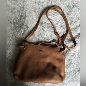 Roots Edie tribe leather bag